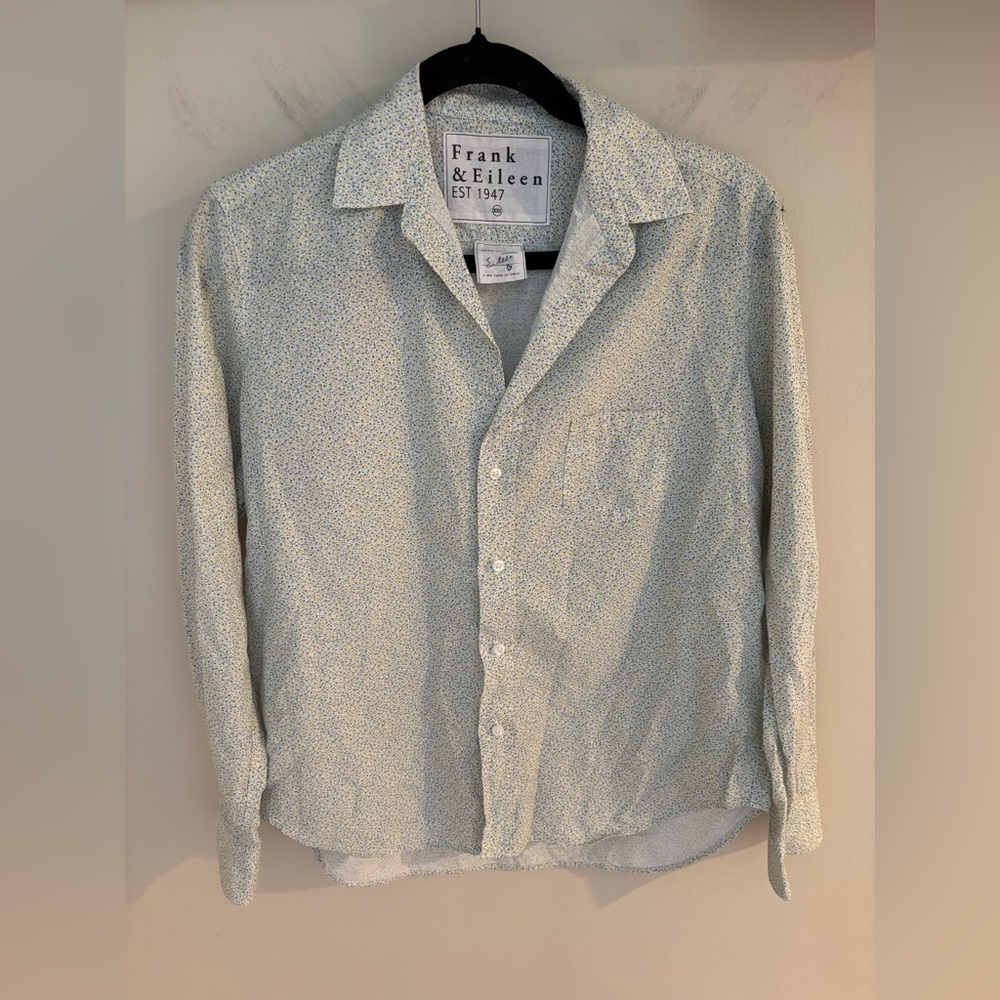 Frank & Eileen Relaxed Button-Up Shirt 'Eileen" Ditsy Yellow/Blue Floral XXS